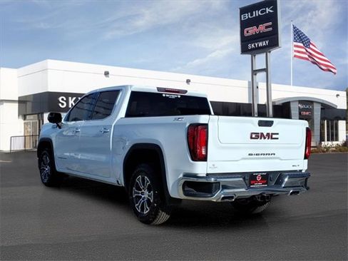 Used 2023 GMC Sierra 1500 SLT w/ SLT Premium Package image 4