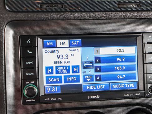 Used 2010 Dodge Challenger SRT8 image 18