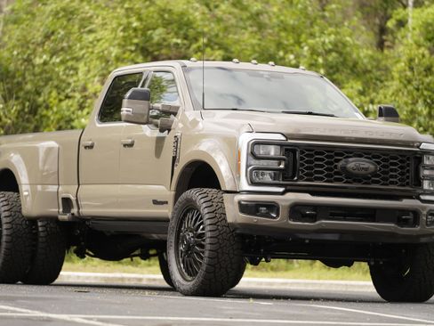 Used 2026 Ford F450 King Ranch w/ Chrome Package AWD/4WD image 54