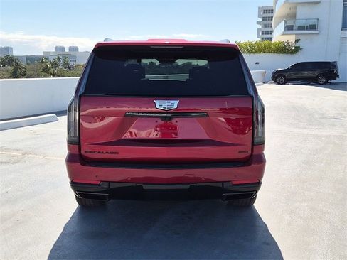 Certified 2025 Cadillac Escalade Sport Platinum w/ LPO, ONYX Package image 4