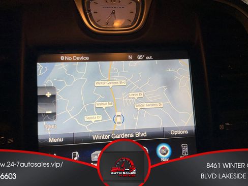 Used 2015 Chrysler 300 Limited image 30