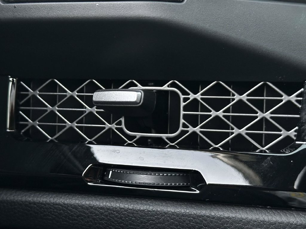 Used 2023 Honda Accord Sport image 32