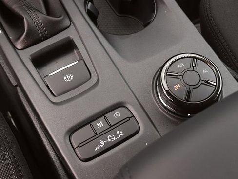 New 2025 Ford Ranger XLT w/ Equipment Group 301A High image 21