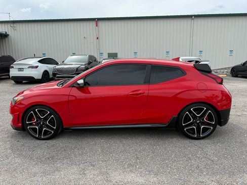 Used 2022 Hyundai Veloster N image 8