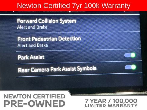 Used 2023 Chevrolet TrailBlazer RS w/ Sun and Liftgate Package FWD image 7