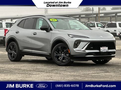 Used 2025 Buick Envision Sport Touring image 1