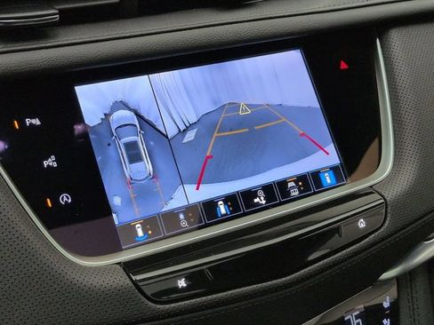 Used 2026 Cadillac XT5 Premium Luxury w/ Driver Assist Package AWD/4WD image 16