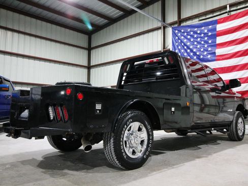 Used 2022 RAM 3500 Tradesman AWD/4WD image 10