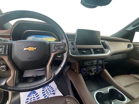 Used 2023 Chevrolet Tahoe High Country w/ Premium Package 2 AWD/4WD image 10