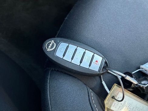 Used 2025 Nissan Altima 2.5 SV image 21