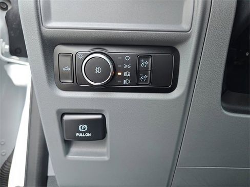 Used 2023 Ford F150 XLT image 23