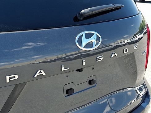 Used 2023 Hyundai Palisade Calligraphy w/ Cargo Package AWD/4WD image 29