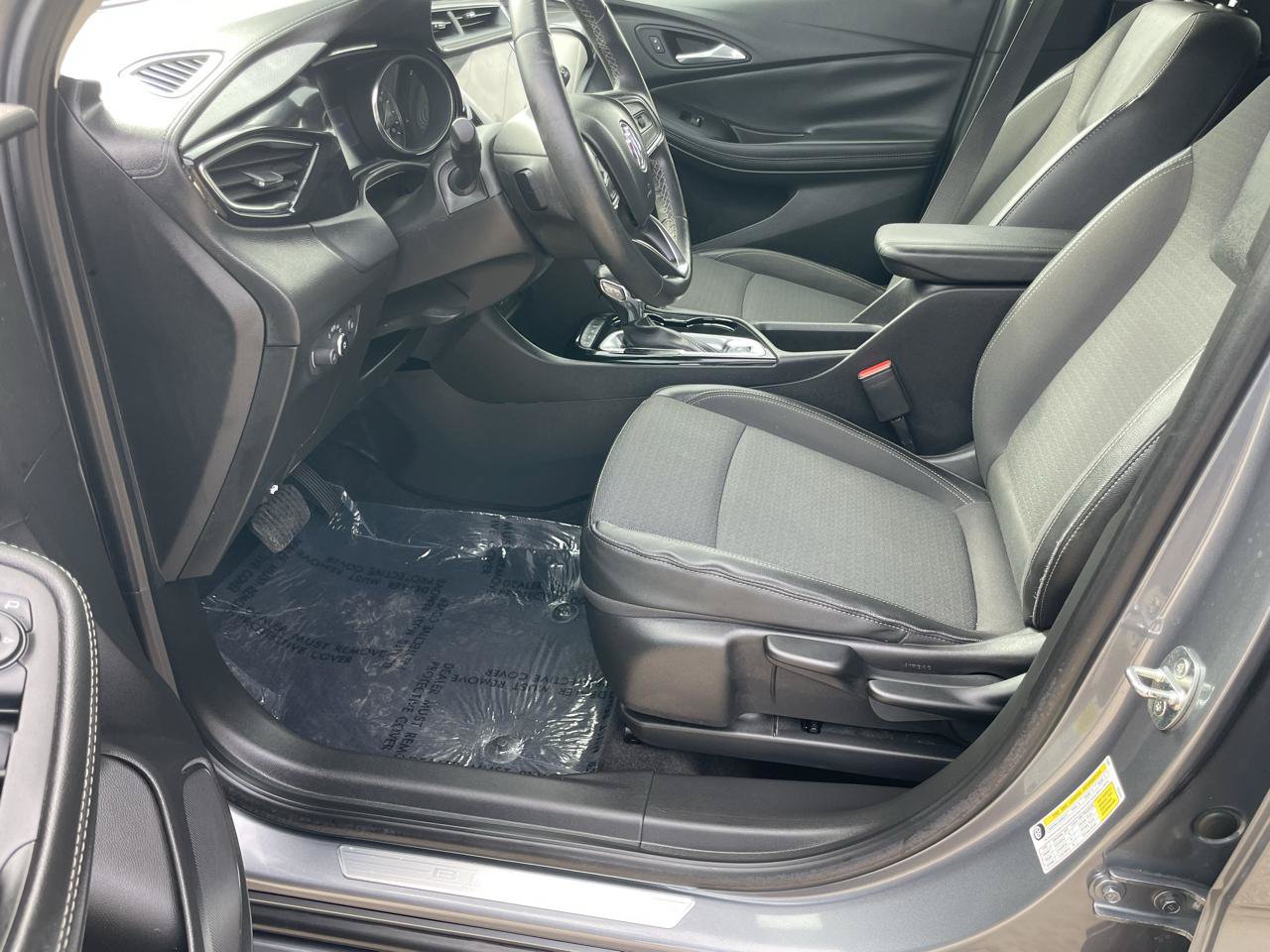 Used 2021 Buick Encore GX Preferred w/ Sport Touring Package AWD/4WD image 35