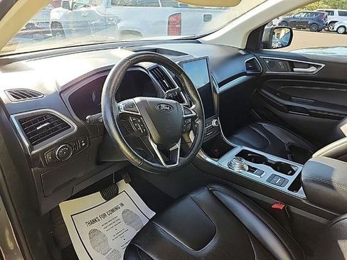 Certified 2022 Ford Edge Titanium w/ Equipment Group 301A AWD/4WD image 3