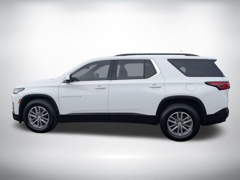 Used 2023 Chevrolet Traverse LT FWD image 6