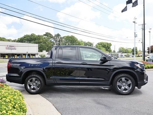 Used 2024 Honda Ridgeline TrailSport image 12