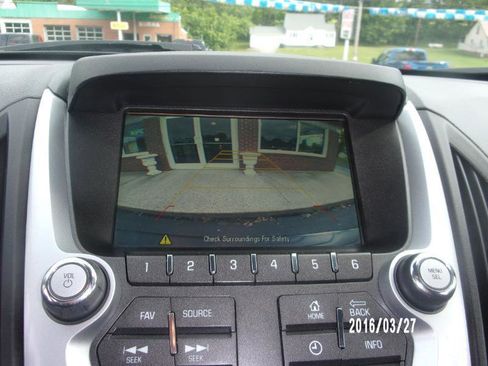 Used 2017 Chevrolet Equinox LT w/ Convenience Package FWD image 20