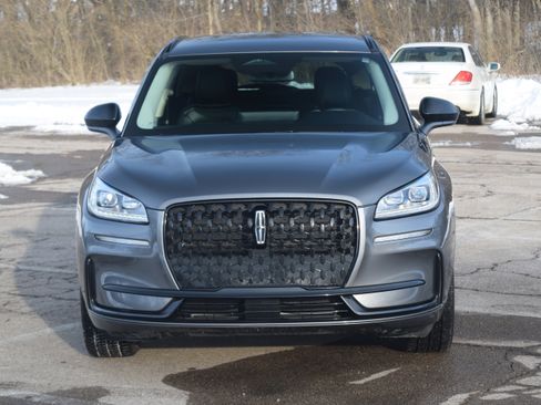 Used 2023 Lincoln Corsair Reserve w/ Jet Appearance Package image 19