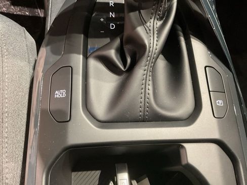 New 2025 Kia K4 EX image 12