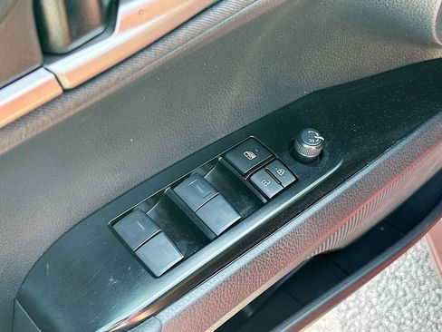 Used 2025 Toyota Camry LE image 24