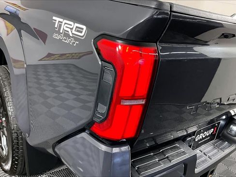 Used 2024 Toyota Tacoma TRD Sport image 26