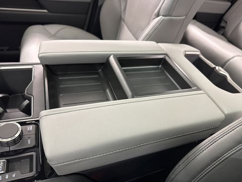 New 2026 Toyota Tundra Limited image 32