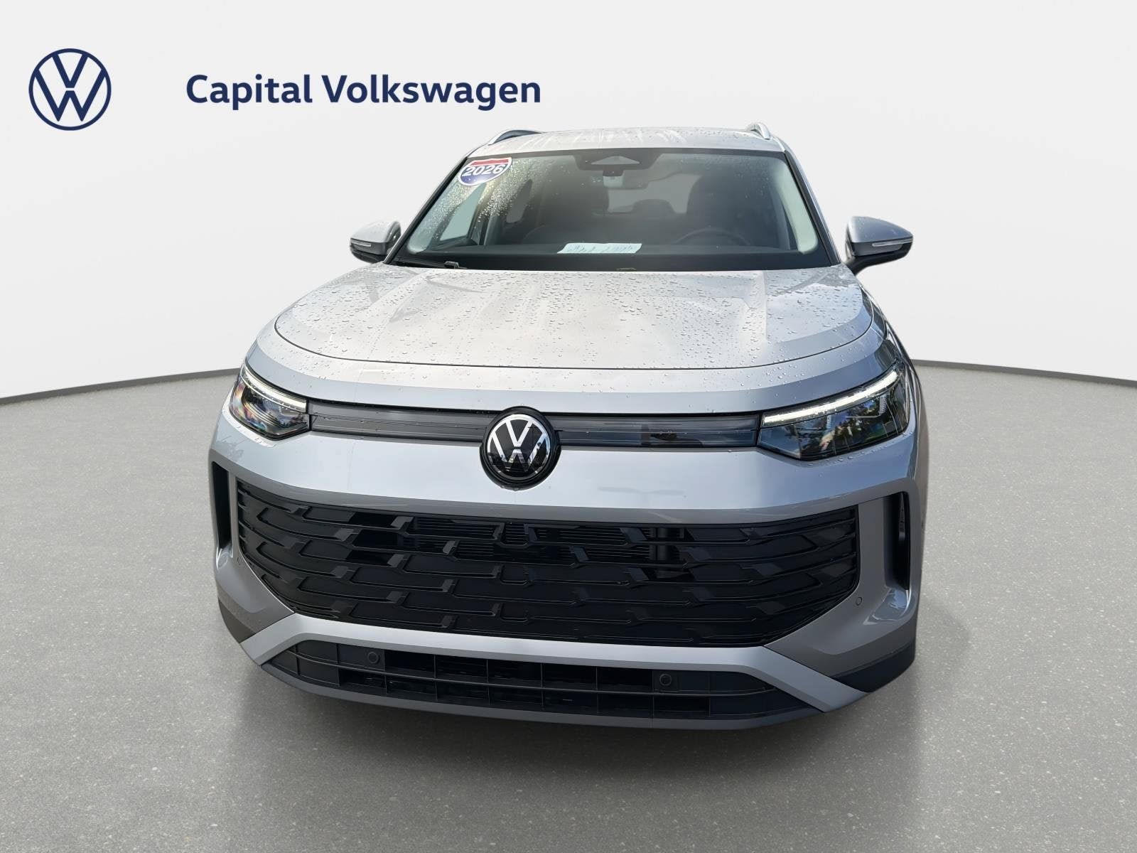 Used 2026 Volkswagen Tiguan S FWD image 2