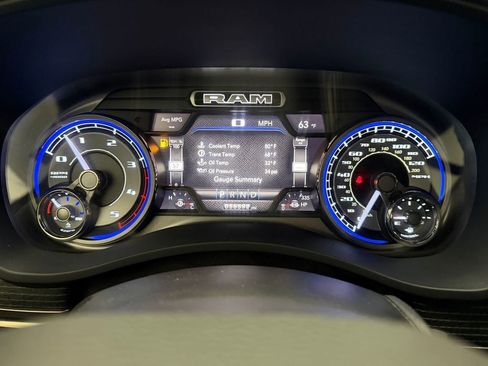 Used 2019 RAM 3500 Limited image 16