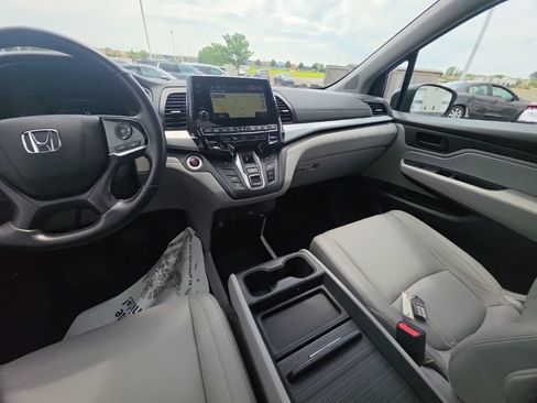 Used 2018 Honda Odyssey EX-L image 27