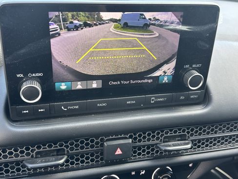 Used 2024 Honda HR-V Sport image 25