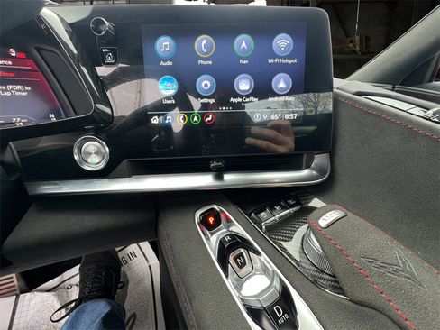 Certified 2021 Chevrolet Corvette Stingray w/ Z51 Performance Package image 22