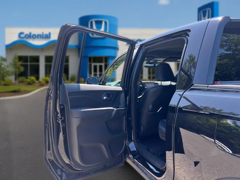 Used 2023 Honda Ridgeline Black Edition image 29