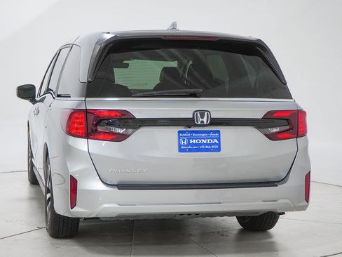 New 2026 Honda Odyssey EX-L image 7