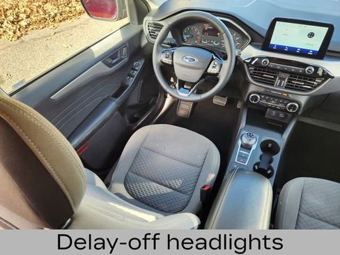 Used 2022 Ford Escape SE w/ Convenience Package image 13