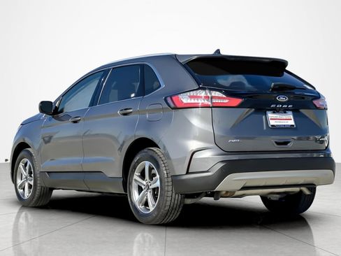 Used 2024 Ford Edge SEL w/ Convenience Package image 3