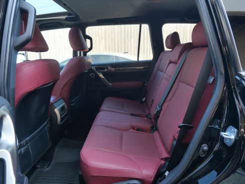 Certified 2021 Lexus GX 460 Premium w/ Premium Plus Package image 9