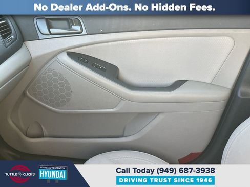Used 2015 Kia Optima LX image 21