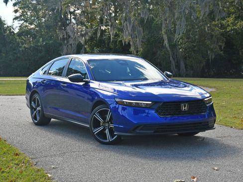Certified 2024 Honda Accord Sport image 6