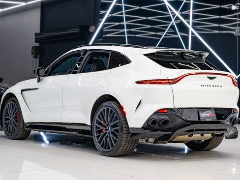 Used 2023 Aston Martin DBX 707 AWD/4WD image 9