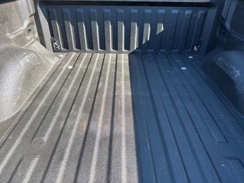 Used 2013 Ford F150 Lariat w/ Mid Equipment Group image 11