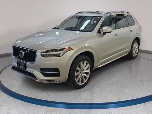 Used 2018 Volvo XC90 T6 Momentum w/ Convenience Package AWD/4WD image 1
