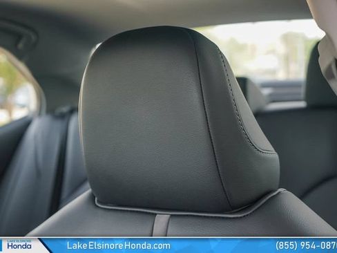 Used 2024 Toyota Camry XSE FWD image 27