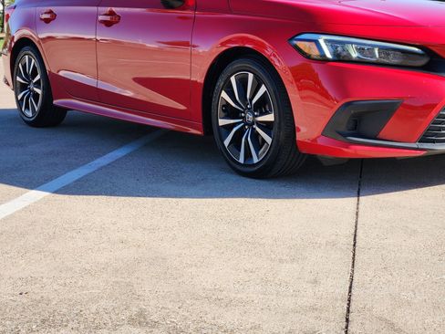 Used 2022 Honda Civic EX image 11