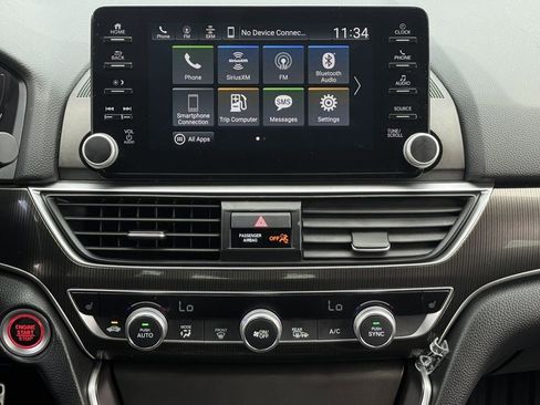 Used 2019 Honda Accord Sport image 17