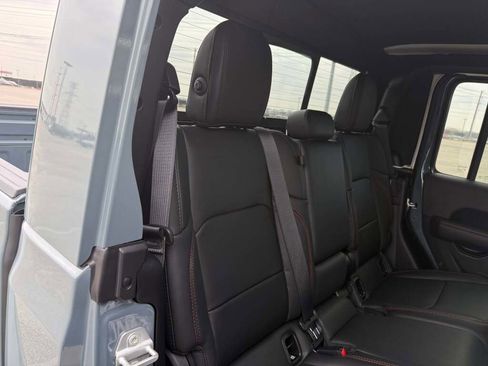 New 2026 Jeep Gladiator Rubicon image 21