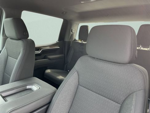 New 2026 Chevrolet Silverado 1500 LT w/ Z71 Off-Road Package AWD/4WD image 14