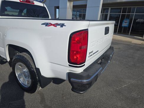 Used 2021 Chevrolet Colorado W/T image 10