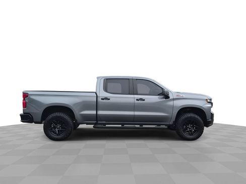 Used 2020 Chevrolet Silverado 1500 LT Trail Boss AWD/4WD image 9