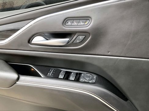 Used 2023 Cadillac Escalade V w/ LPO, Floor Liner Package image 32