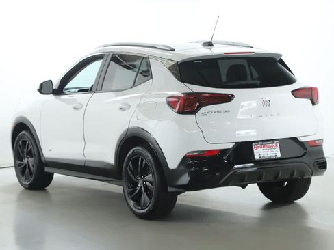 Used 2025 Buick Encore GX Sport Touring w/ Comfort Package AWD/4WD image 39
